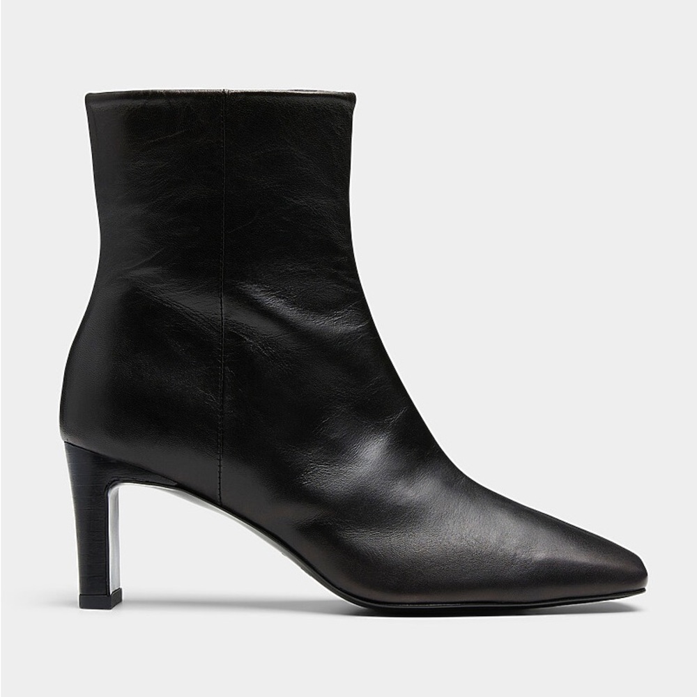 NWT - Flattered Black Heeled Leather Boots 39